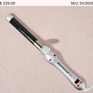 The Beachwaver Co. Pro Curling Iron - Black and White